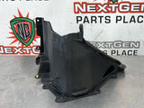 08 - 09 PONTIAC G8 AIR INLET PANEL HOUSING UPPER OUTER COVER TRIM 92201178 #400