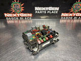 2006 CHEVY SILVERADO 6.0 GAS FUSE RELAY BOX 15115615-02 OEM #4059