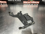 97 - 04 C5 CORVETTE RH PASSENGER SIDE HEADLIGHT BRACKET OEM 16523682 #708