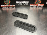 08 09 PONTIAC G8 GT HOOD VENT DUCT INSERTS LH RH OEM 92218425 92218424 #716