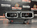 2024 FORD MUSTANG GT FRONT CENTER AC HEATER AIR VENT W IGNITION BUTTON OEM #1392