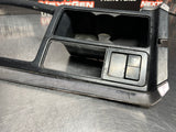 2006 PONTIAC GTO CENTER CONSOLE SHIFTER BEZEL TRIM  PANEL OEM 92166193 #901