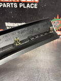 04 PONTIAC GTO RH DASH COWL DEFROST VENT TRIM PANEL OEM 92105079 #1438