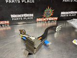 04-06 Pontiac GTO Clutch Pedal Assembly