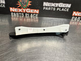 05 - 13 C6 CORVETTE DASH TRIM NEAR GLOVE BOX BLACK OEM #1194