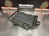 2015 CHEVY SILVERADO 2500 6.6 DURAMAX ENGINE BAY FUSE BOX OEM #837