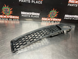 08-09 PONTIAC G8 GT LOWER FRONT FOG LIGHT GRILLE DRIVER SIDE LH 92201769 OEM #948