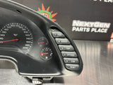 2001 C5 CORVETTE CLUSTER WITH BEZEL OEM 153,294 MILES 10408309 #3829