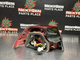 08 - 09 PONTIAC G8 RH PASSENGER TAIL LIGHT BRAKE LIGHT OEM #602