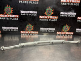04-06 PONTIAC GTO REAR BUMPER GUIDE CENTER BRACKET 92049262 OEM #1438