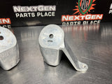 2007 C6 CORVETTE MOTOR MOUNT BRACKETS OEM 10349965/10349964 #998
