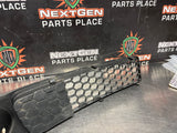 08-09 PONTIAC G8 GT LOWER FRONT FOG LIGHT GRILLE DRIVER SIDE LH 92201769 OEM #1423