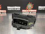 2011 CHEVROLET SILVERADO 2500HD FUSE JUNCTION BOX 20828609 OEM #732