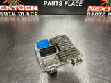 2004 CHEVY SILVERADO 2500HD PCM 15293913 OEM #820