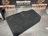 97-04 C5 CORVETTE CONVERTIBLE RH PASSENGER REAR STORAGE COVER 10439031 OEM #1374