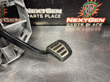 14-19 C7 CORVETTE STEERING COLUMN BRACKET WITH CLUTCH/BRAKE PEDALS 20982847 OEM #1604