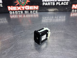 2017 CAMARO SS AUXILIARY JACK RECEPTACLE 13509942 OEM #1540