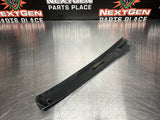 04 -06 PONTIAC GTO EXTERIOR B PILLAR WINDOW TRIM LH SIDE 92093111 OEM #762