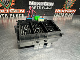 2005 GMC SIERRA 2500HD UNDERHOOD FUSEBOX 15115618-02 OEM #1161