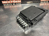 2017 CAMARO SS FUSE BOX WITH COVER /BRACKET OEM 84044723 #1619