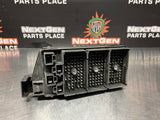 2001 C5 CORVETTE ENGINE UNDERHOOD FUSE BOX W/ BRACKET OEM 10443149 #708