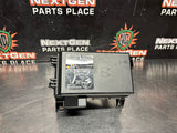 2006 C6 CORVETTE ENGINE BAY FUSE BOX OEM 21996326 #1407