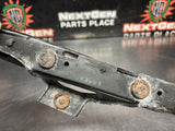 05-13 C6 CORVETTE RF PASSENGER SIDE FENDER TO BUMPER BRACKET 15230685 #1407