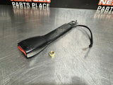 1997-2004 C5 CORVETTE SEAT BELT RECEIVER LH BLCK OEM #781