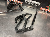 97-04 CORVETTE C5 HOOD HINGES W STRUTS OEM #1380