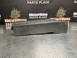 2004 PONTIAC GTO HOOD FUSE BOX COVER LID OEM 92169852 #784