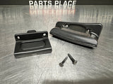 05-13 C6 CORVETTE PASSENGER RH DOOR TOUCH PAD HANDLE OEM 10446243 #704