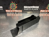 2004 PONTIAC GTO HOOD FUSE BOX COVER LID OEM 92169852 #1438