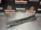 05-13 C6 CORVETTE FASCIA RETAINER OEM 15812903 #1266