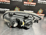 08 - 09 PONTIAC G8 RH PASSENGER SIDE HEADLIGHT LAMP OEM #825