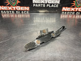 05-13 C6 CORVETTE RF PASSENGER SIDE FENDER TO BUMPER BRACKET 15230685 #1407