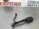 10-14 FORD MUSTANG GT FRONT RIGHT PASSENGER SEAT BELT BUCKLE RECEIVER OEM #