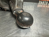 2011 CAMARO SS SHIFT KNOB AND SHIFTER BOOT OEM #1013