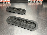 08 09 PONTIAC G8 GT HOOD VENT DUCT INSERTS LH RH OEM 92218425 92218424 #716