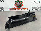 97-04 C5 CORVETTE RH SIDE SEAT BELT TRIM OEM 10426018 #271