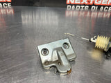 04-06 PONTIAC GTO TRUNK LATCH AND RELEASE OEM #784