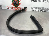 1999-2004 C5 Z06 FRC RH PASSENGER SIDE WINDOW ROOF SEAL OEM #VV1045