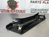 97-04 C5 CORVETTE LH SIDE SEAT BELT TRIM OEM 10426017 #285