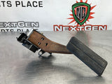 97-04 C5 CORVETTE DRIVE BY WIRE GAS PEDAL ACCELERATOR OEM #218