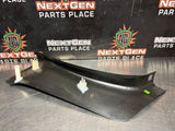 05-13 C6 CORVETTE RH PASSENGER SIDE FRONT LOWER B PILLAR TRIM OEM 15259173 #1409