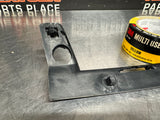 04-06 PONTIAC GTO FRONT RH RIGHT FRONT BUMPER GUIDE BRACKET 92048614 OEM #1167