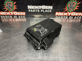 2006 C6 CORVETTE ENGINE BAY FUSE BOX OEM 21996326 #1364
