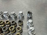 97-04 C5 CORVETTE 19MM LUG NUTS SET WITH COVERS SET OF 20 OEM #VV1017