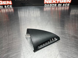 04-06 GTO PASSENGER RIGHT SIDE DOOR PANEL MIRROR VENT TRIM OEM 92091111 #762