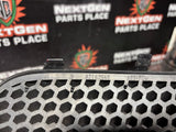 04-06 PONTIAC GTO KIDNEY GRILLES LH/RH OEM 92162540 92162542 #1306