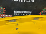 04-06 PONTIAC GTO LICENSE PLATE TRUNK FILLER PANEL YELLOW OEM #1269